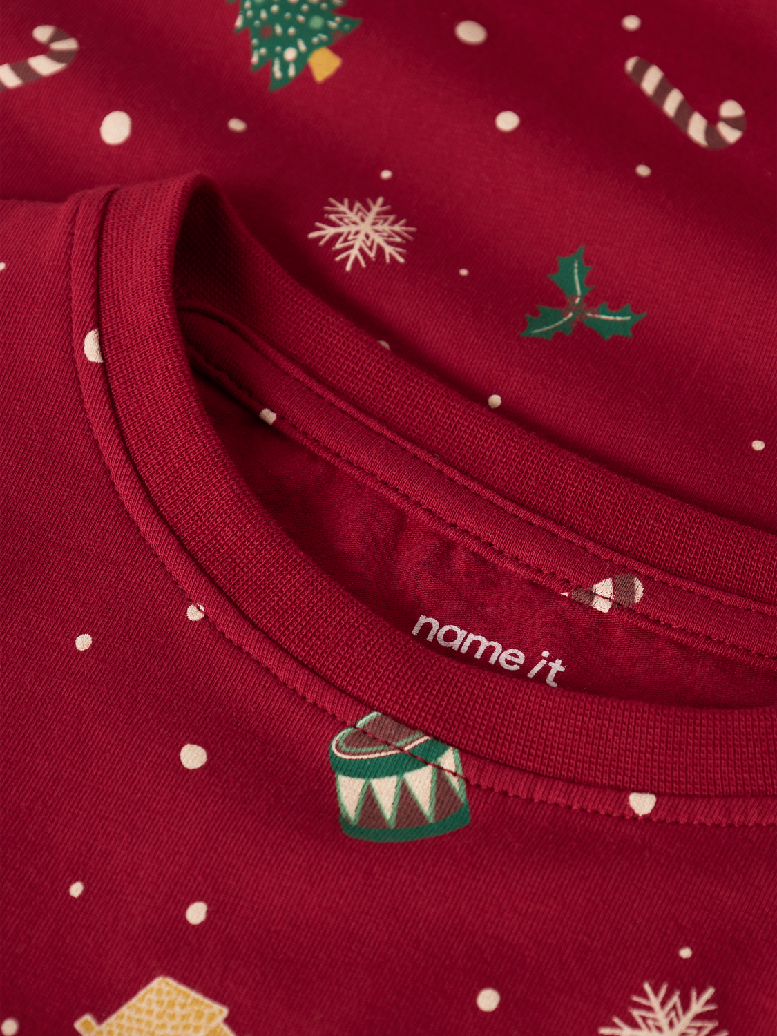 model_shot-front_full